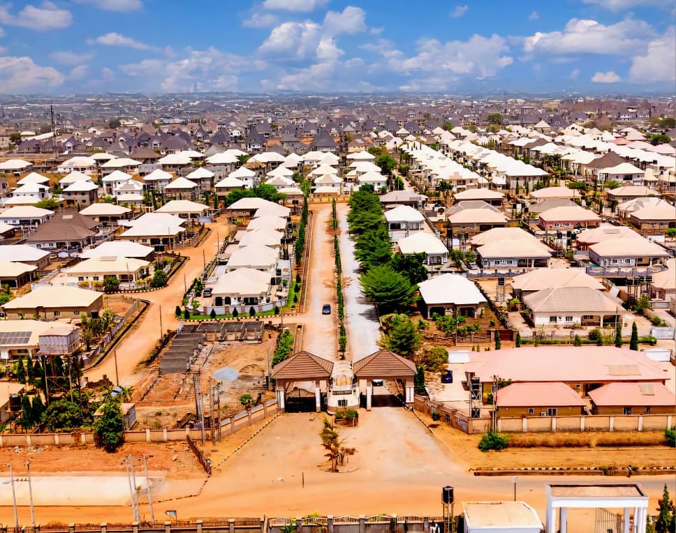Oil Spring Estate, Lugbe - Prime 3-Bedroom Detached Bungalow (Shell Finish) – 500sqm Private Plot — photo 3