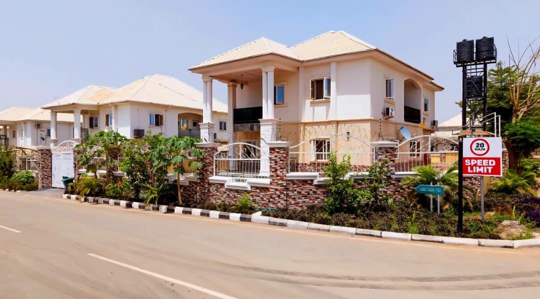 Oil Spring Estate, Lugbe - The Signature 4-Bedroom Fully Detached Duplex (Shell Finish)