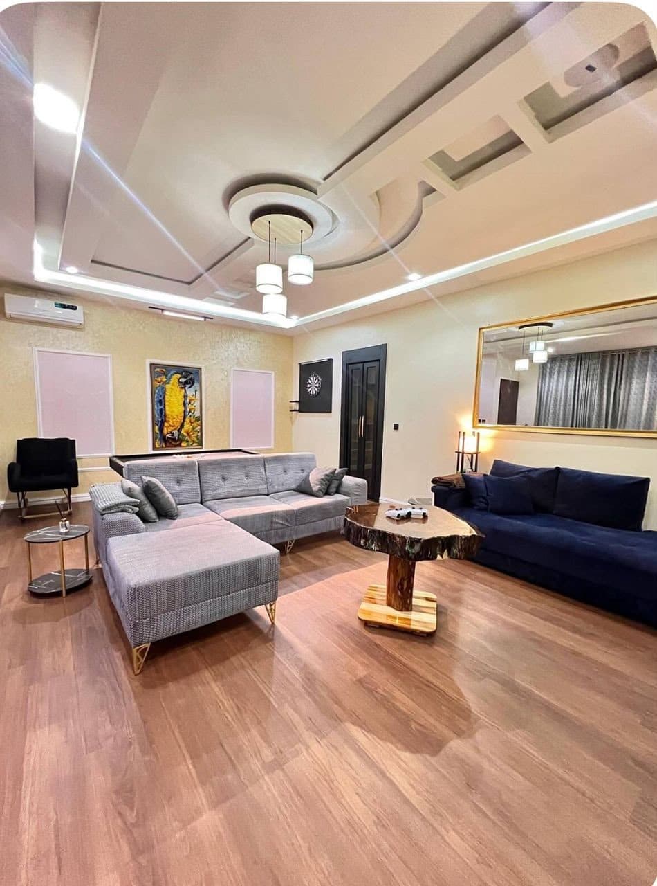 Cozy Nest: Luxury 2-Bedroom Apartment with Snooker & PS5, Jahi — photo 3